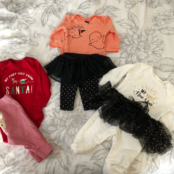 carter's new years outfit